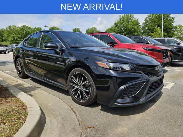 2022 Toyota Camry SE — Sedan — 67,654 mi — Stonecrest, GA