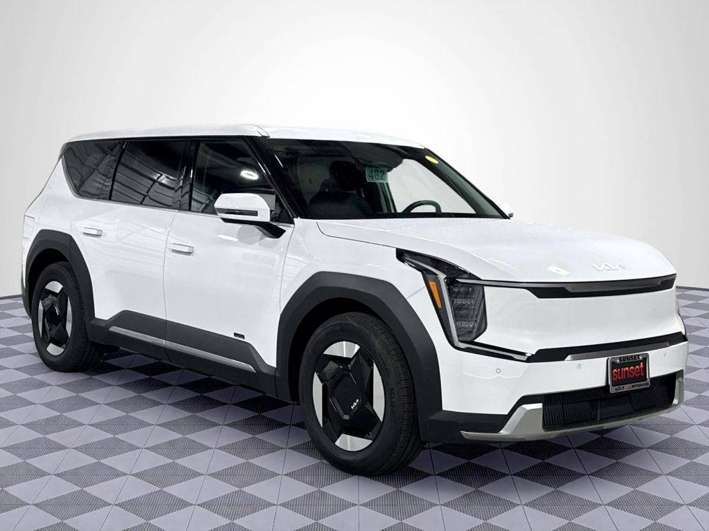 2024 Kia EV9 Land