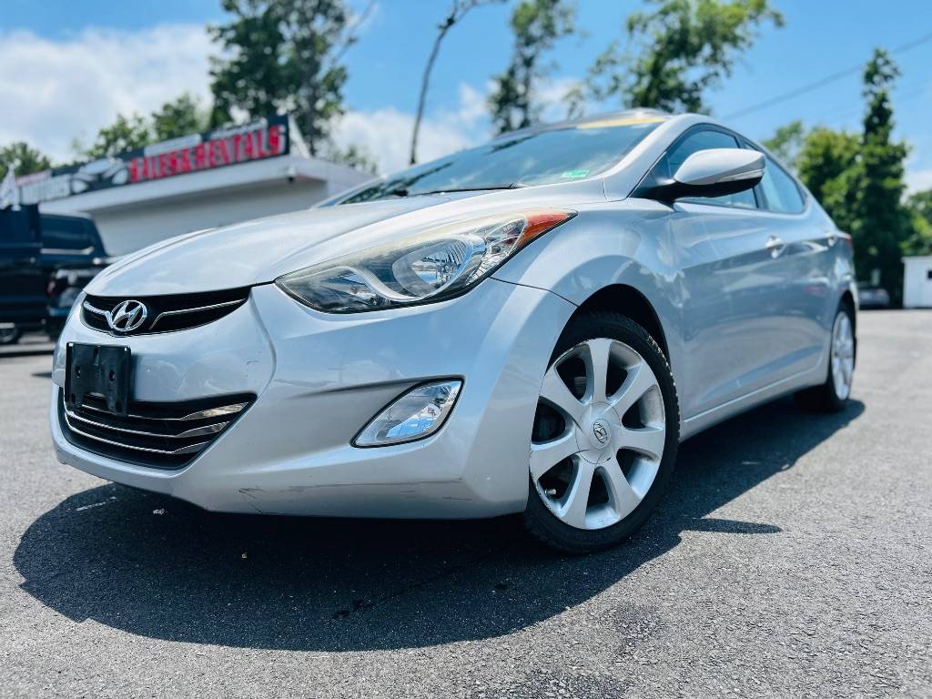 2013 Hyundai Elantra Limited — Sedan — 89,715 mi — Newport News, VA