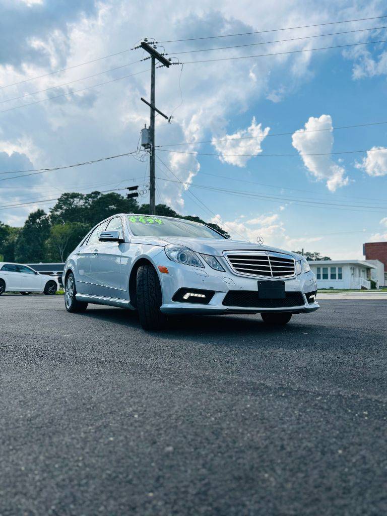 2010 Mercedes-Benz E-Class E 550 — Sedan — 136,236 mi — Newport News, VA
