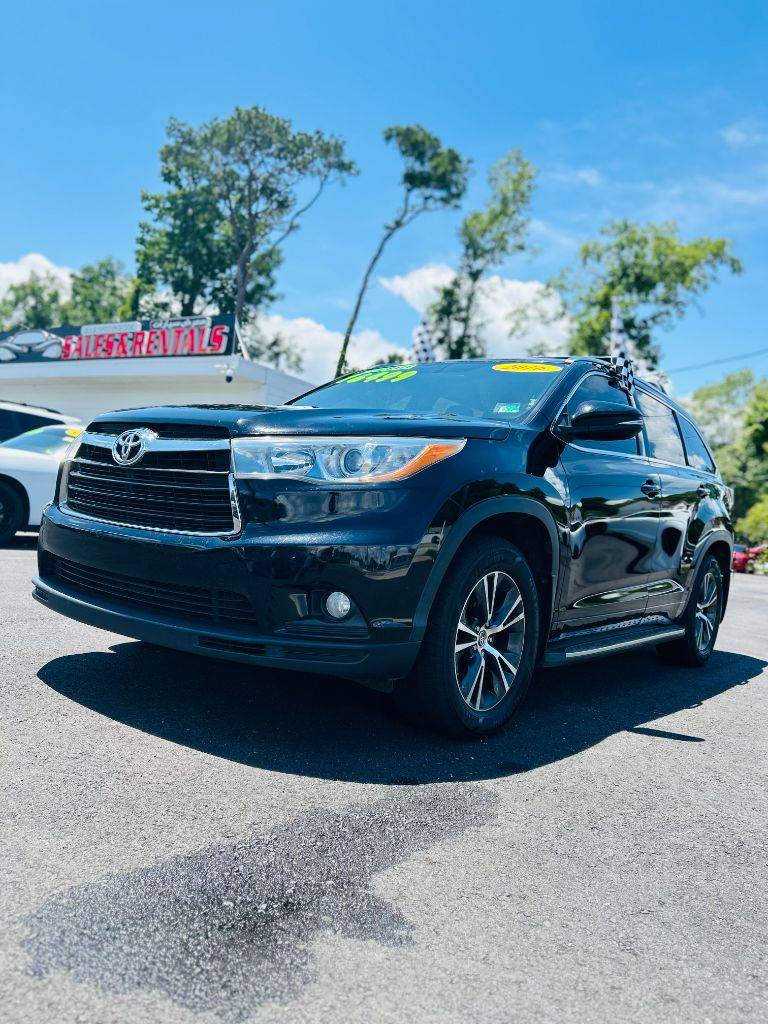 2016 Toyota Highlander XLE — SUV — 168,798 mi — Newport News, VA