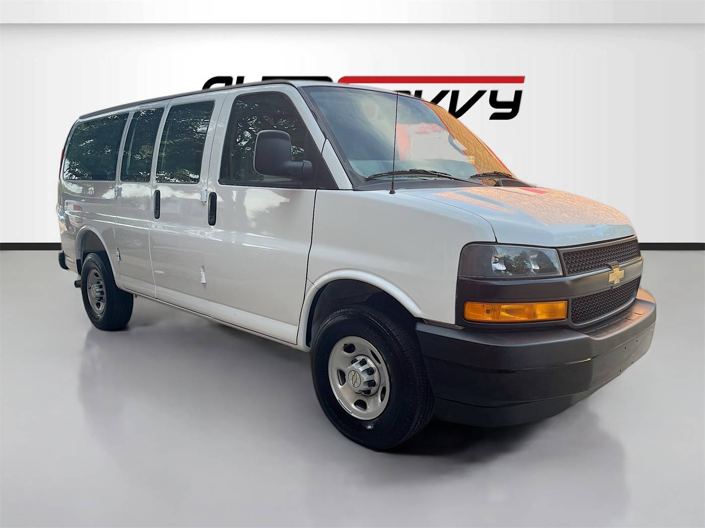 2025 Chevrolet Express Cargo Van Base — Cargo Van — 5,207 mi — Richardson, TX