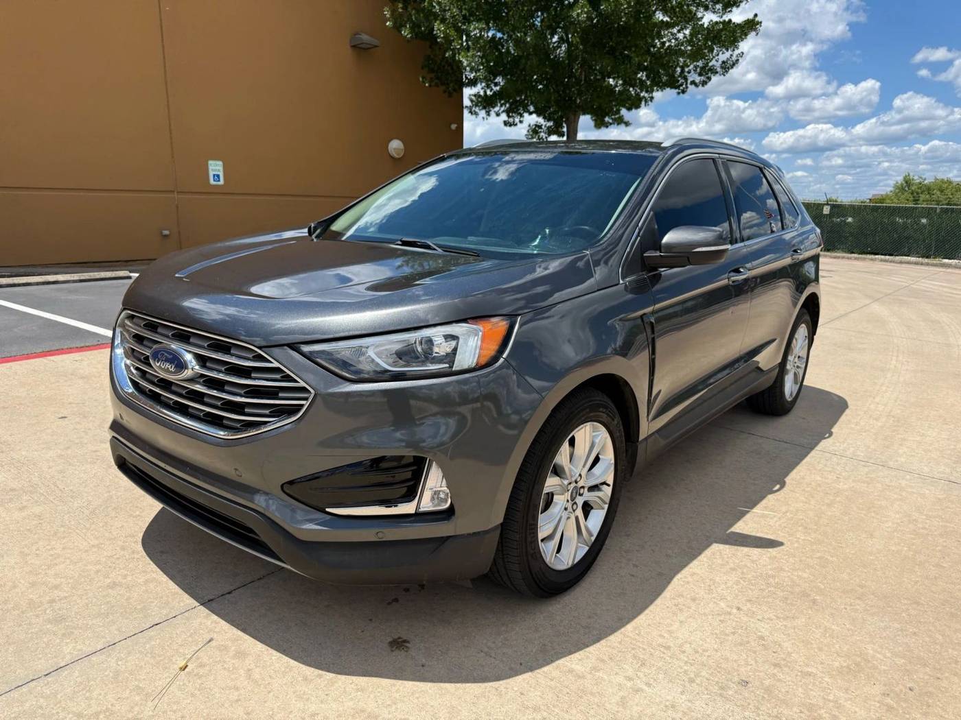 2020 Ford Edge Titanium — SUV — 92,051 mi — San Antonio, TX