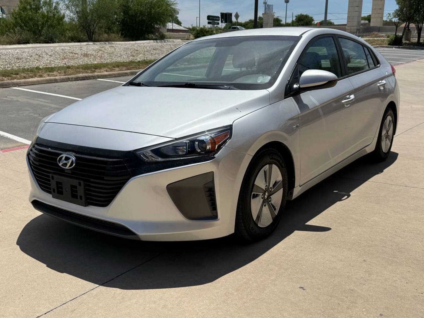 2018 Hyundai Ioniq Hybrid Blue — Hatchback — 67,143 mi — San Antonio, TX