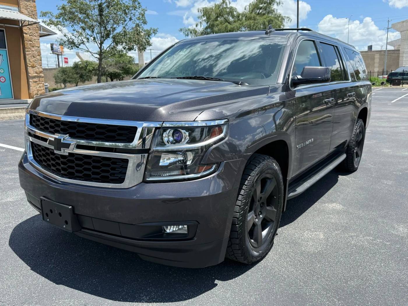 2016 Chevrolet Suburban LT — SUV — 101,325 mi — San Antonio, TX
