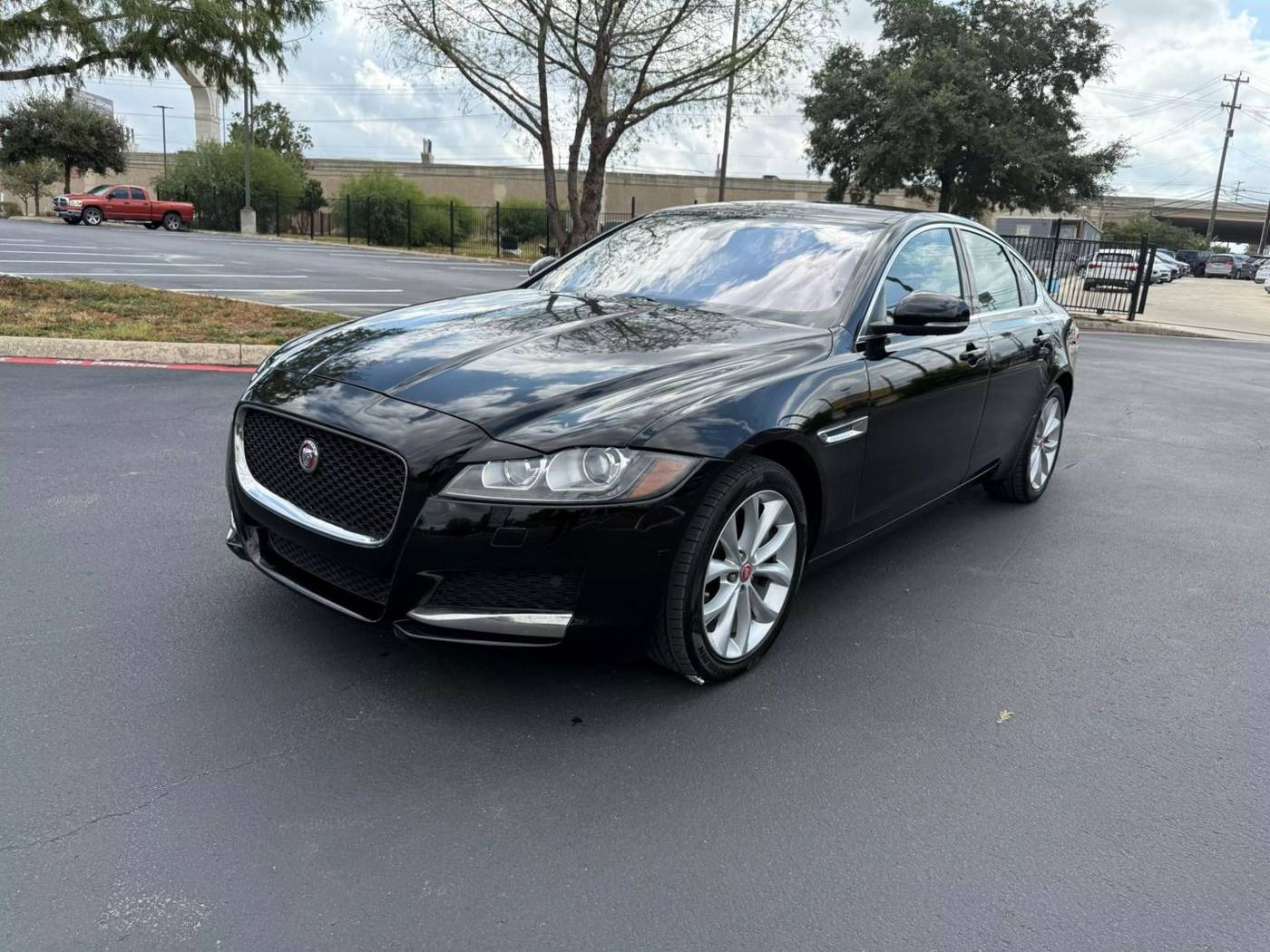 2019 Jaguar XF Premium — Sedan — 71,863 mi — San Antonio, TX