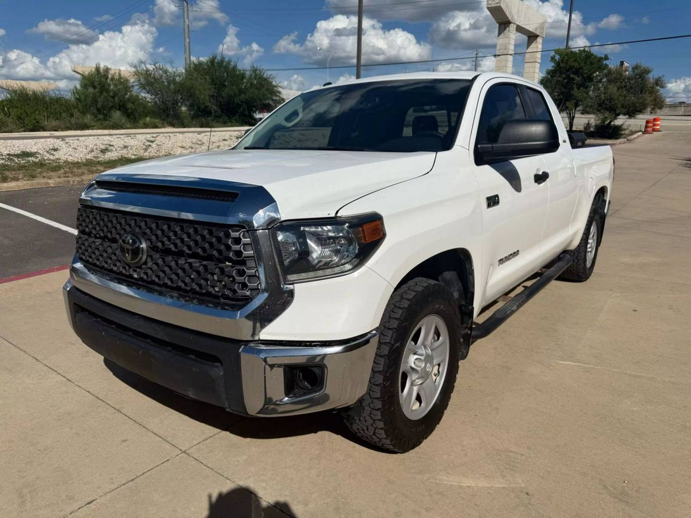 2019 Toyota Tundra SR5 — Pickup Truck — 157,433 mi — San Antonio, TX