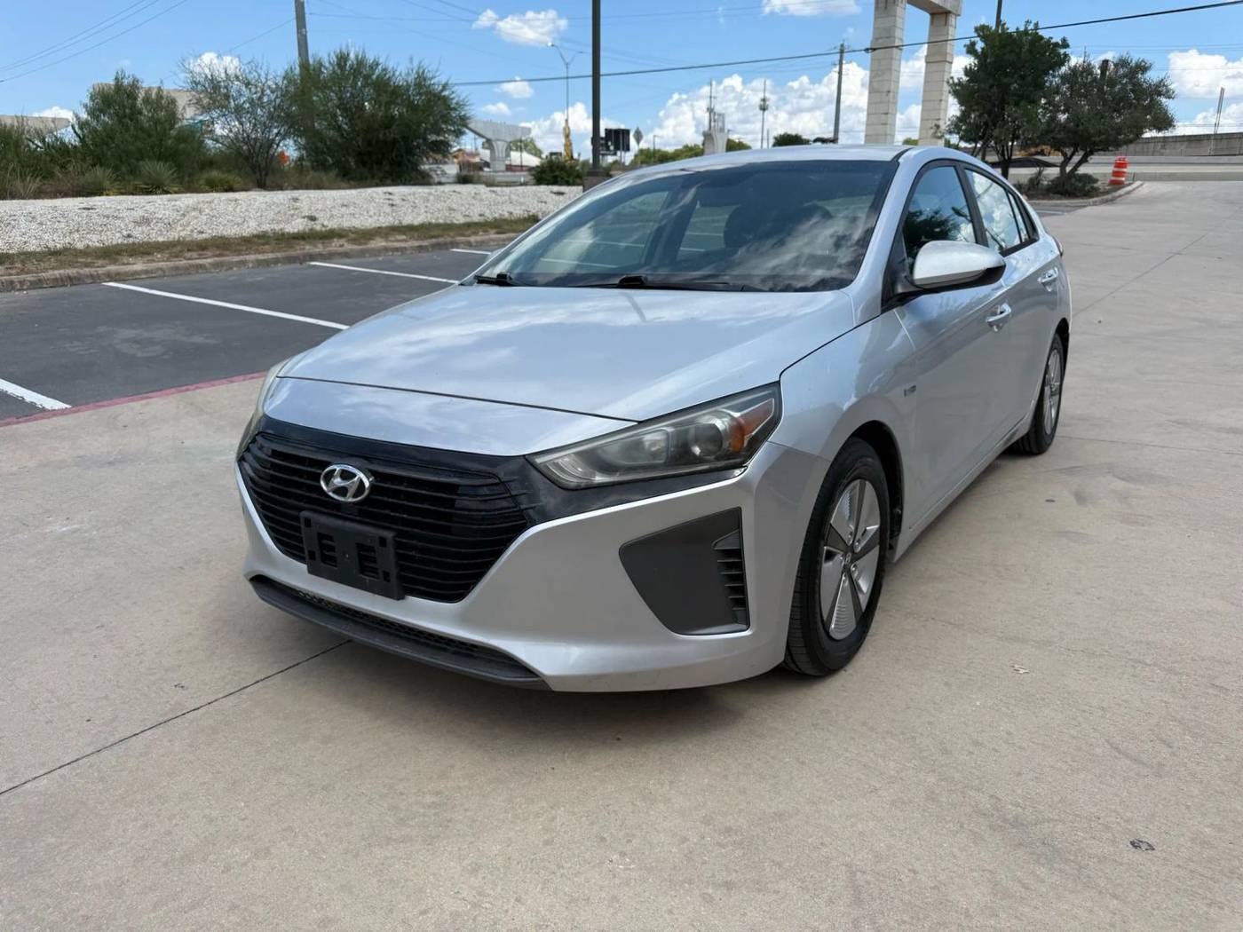 2018 Hyundai Ioniq Hybrid Blue — Hatchback — 80,299 mi — San Antonio, TX