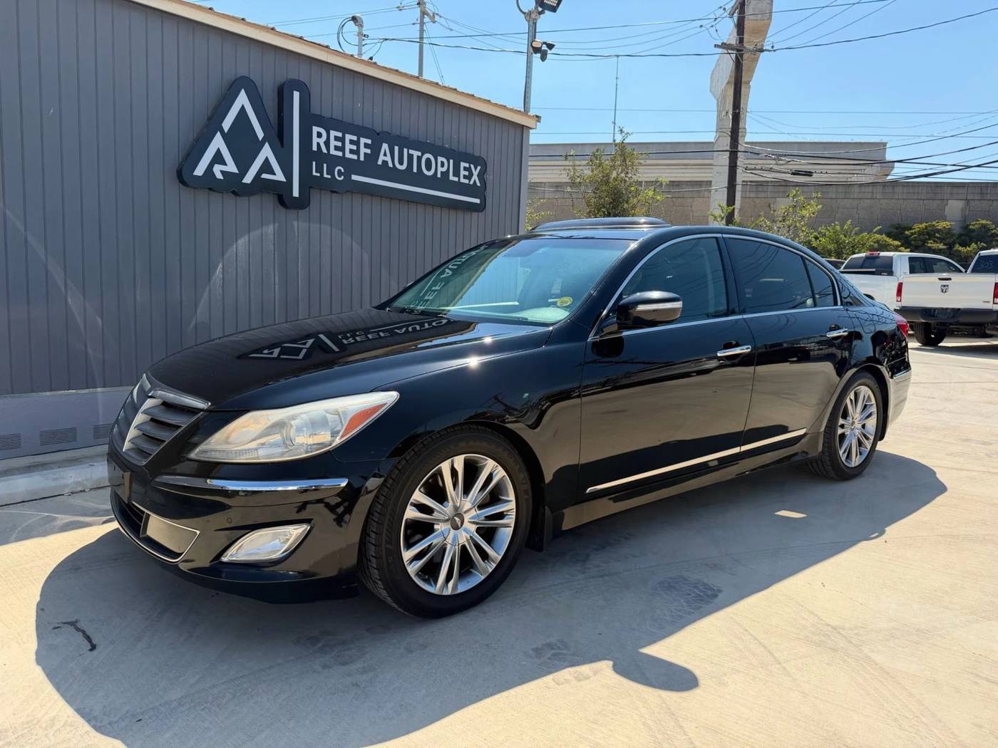 2013 Hyundai Genesis 3.8 — Sedan — 97,633 mi — San Antonio, TX