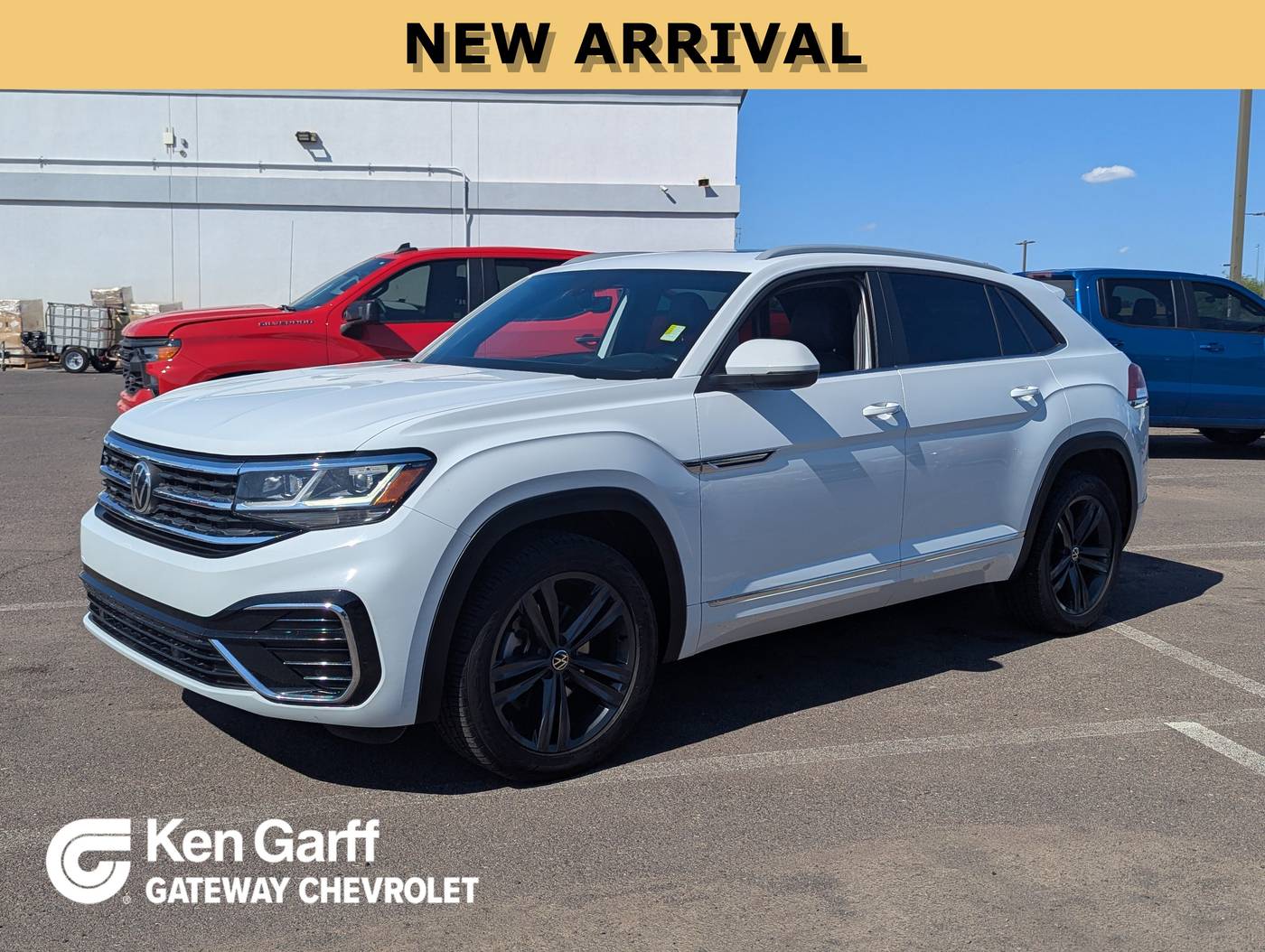 2020 Volkswagen Atlas Cross Sport SE with Technology R-Line — SUV — 61,110 mi — Avondale, AZ