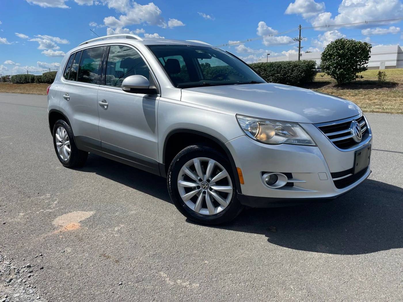 2011 Volkswagen Tiguan S — SUV — 132,747 mi — Sterling, VA