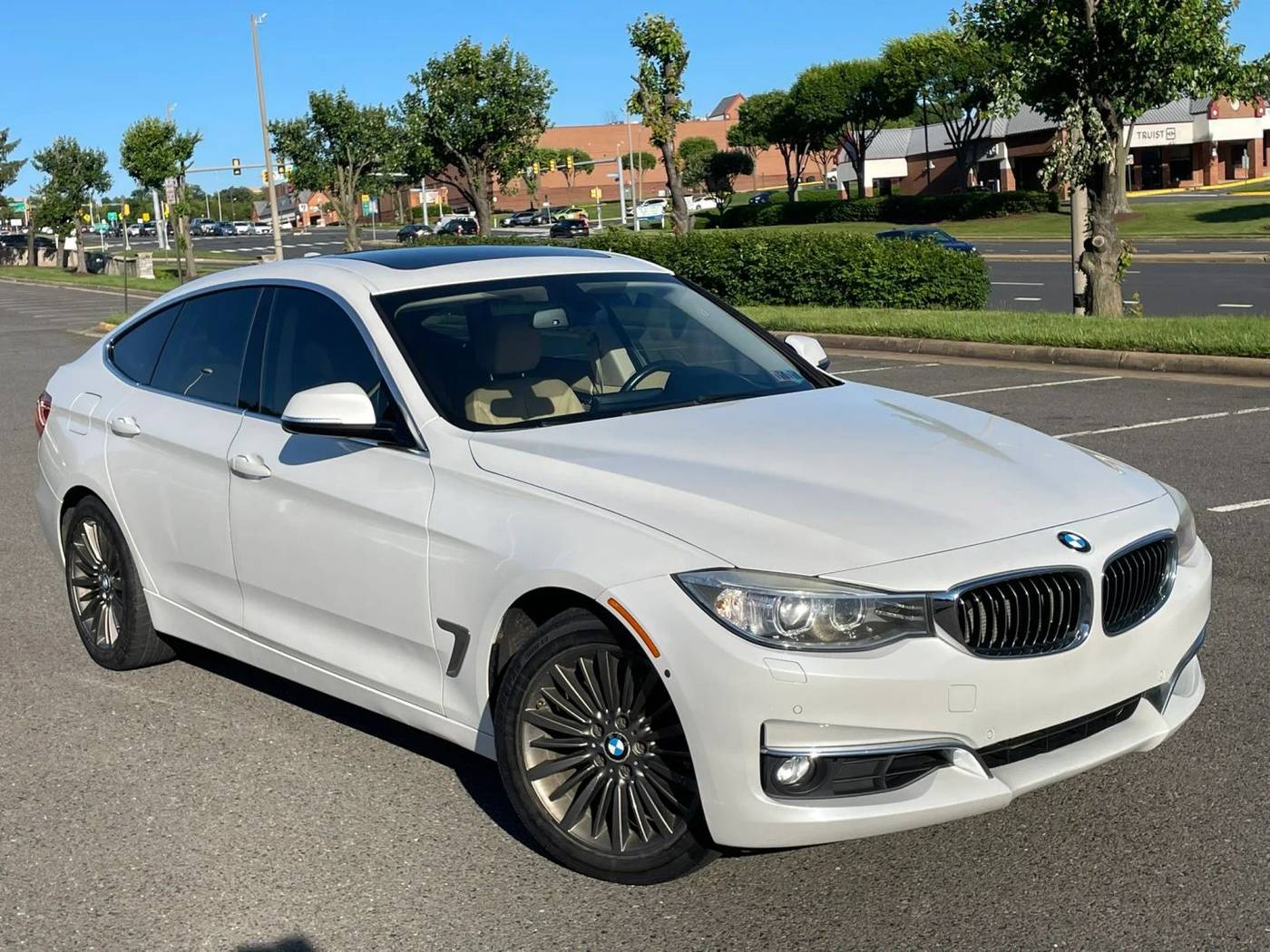 2014 BMW 3 Series 328i