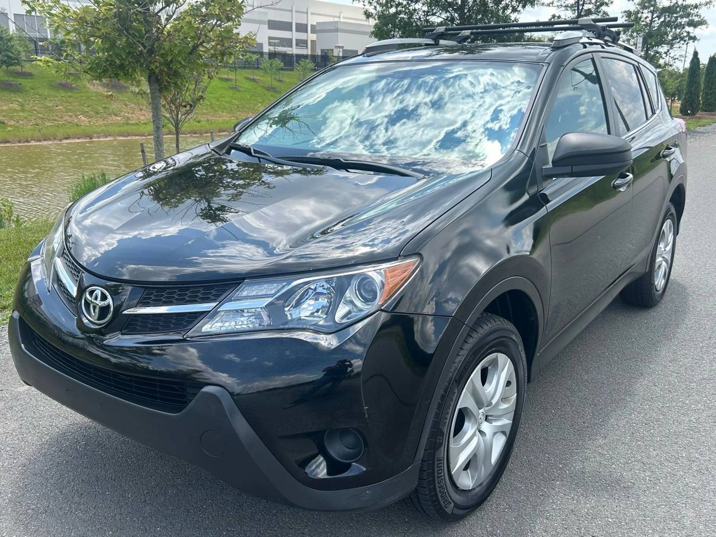 2014 Toyota RAV4 LE — SUV — 136,558 mi — Sterling, VA