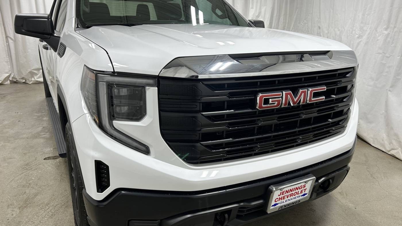 2022 GMC Sierra 1500 Pro — Pickup Truck — 26,963 mi — Glenview, IL