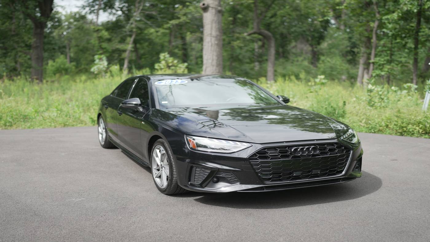 2023 Audi A4 S line Premium Plus — Sedan — 19,103 mi — Glenview, IL