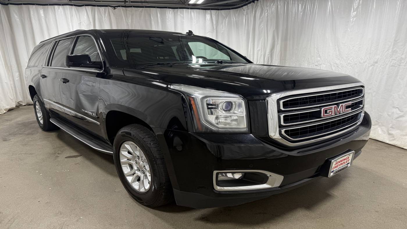 2015 GMC Yukon SLT — SUV — 145,985 mi — Glenview, IL