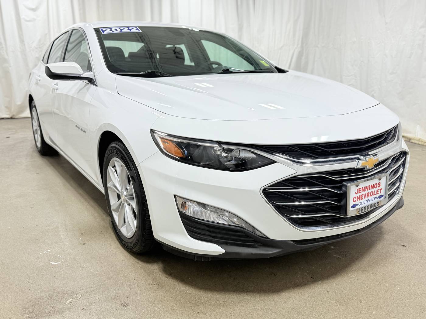 2022 Chevrolet Malibu LT — Sedan — 13,639 mi — Glenview, IL