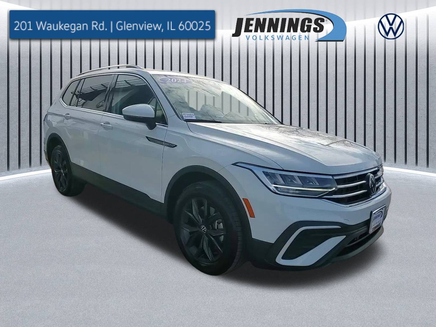 2024 Volkswagen Tiguan SE — SUV — 7,724 mi — Glenview, IL