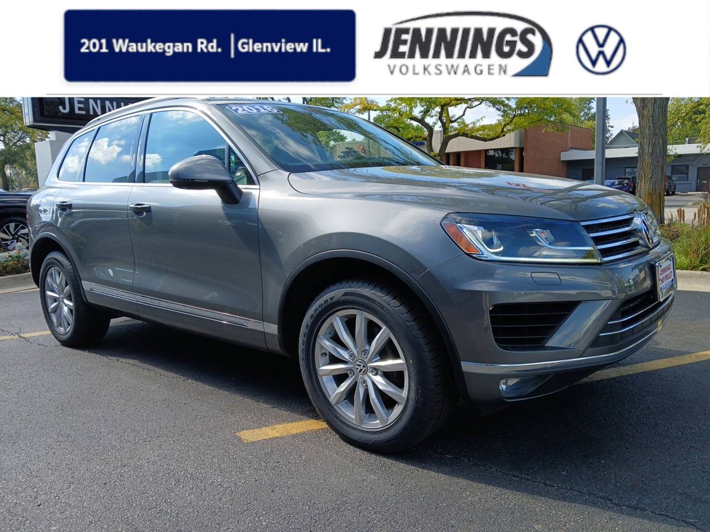 2016 Volkswagen Touareg V6 Sport — SUV — 102,162 mi — Glenview, IL