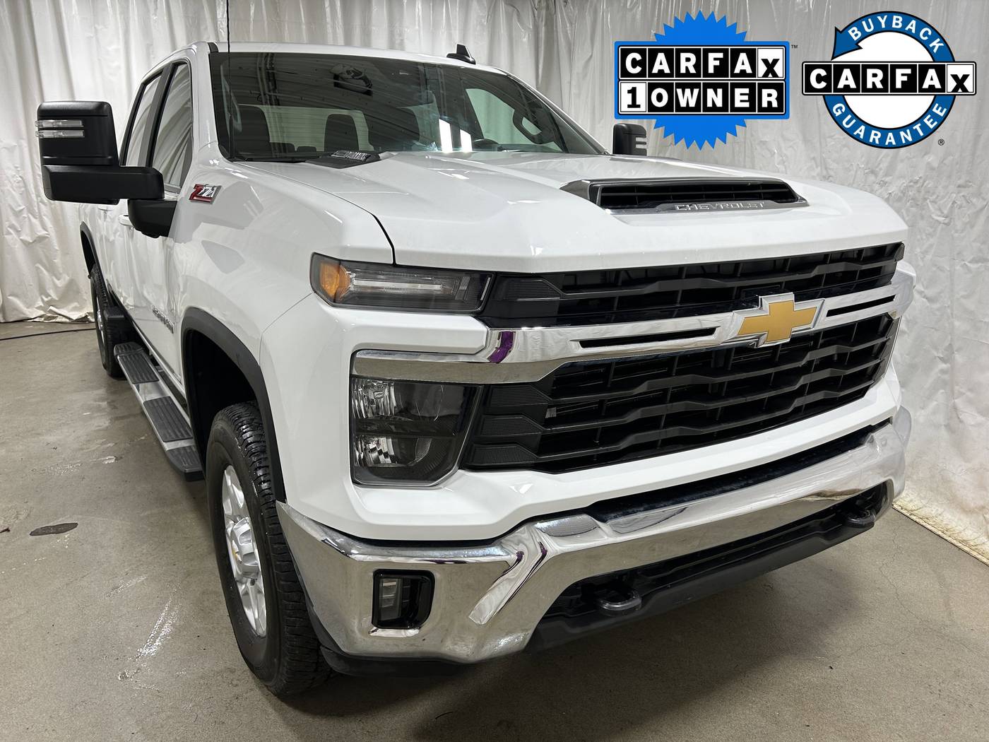 2024 Chevrolet Silverado 2500HD LT — Pickup Truck — 57,292 mi — Glenview, IL