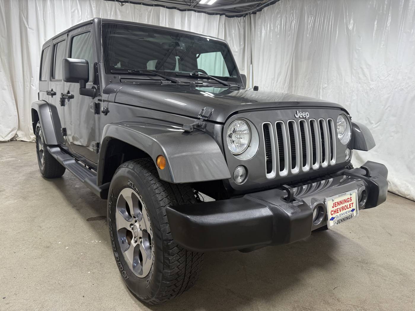 2016 Jeep Wrangler Sahara — SUV — 88,573 mi — Glenview, IL