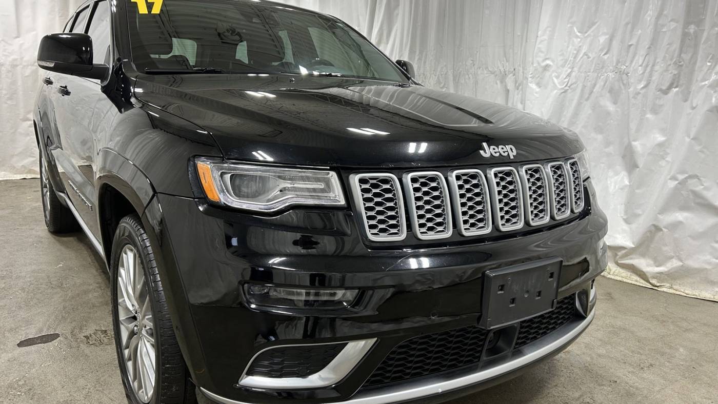 2017 Jeep Grand Cherokee Summit — SUV — 62,194 mi — Glenview, IL
