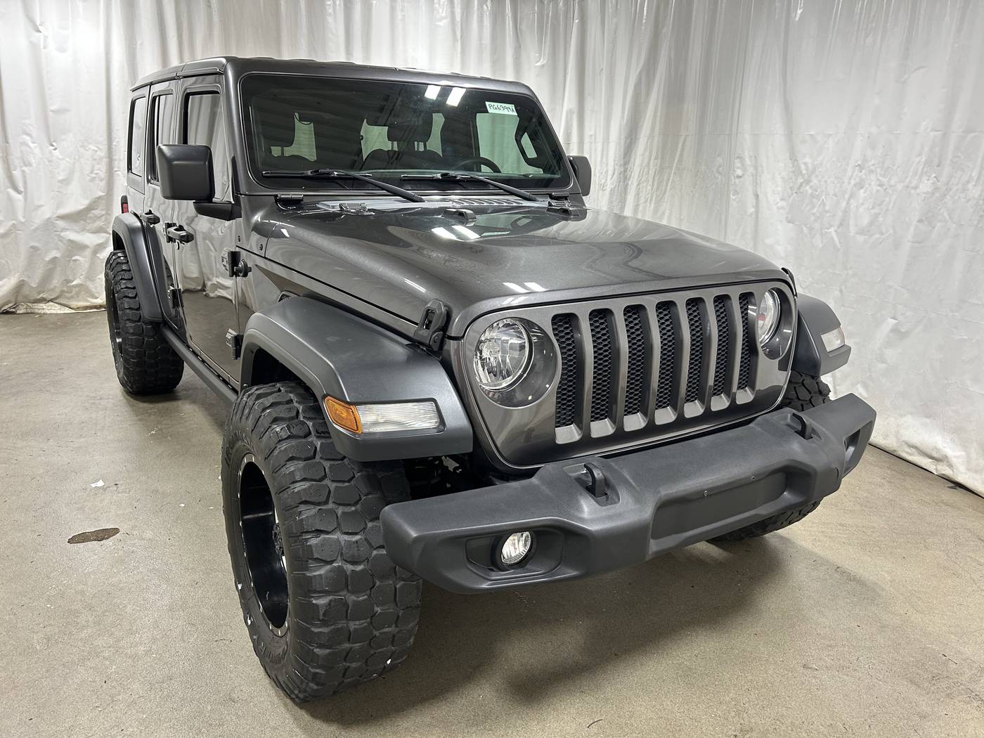 2018 Jeep Wrangler Sport — SUV — 90,389 mi — Glenview, IL