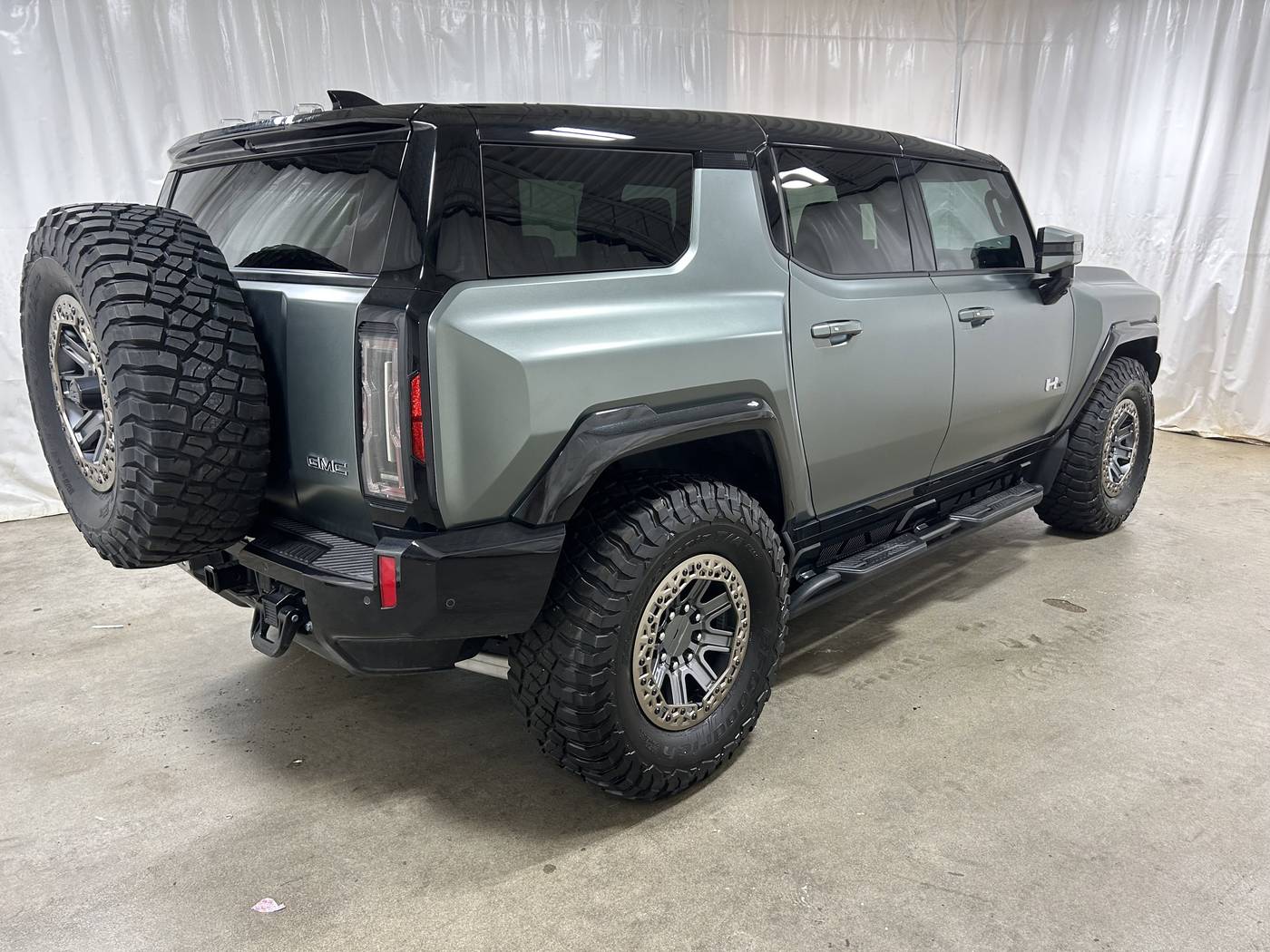 2024 GMC HUMMER EV SUV 3X — SUV — 10,165 mi — Glenview, IL