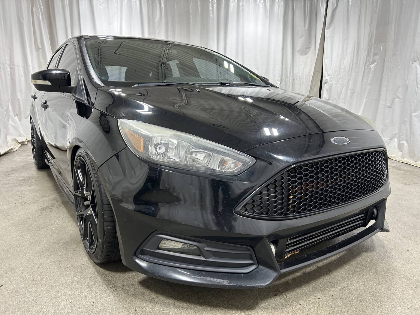 2016 Ford Focus ST — Hatchback — 116,032 mi — Glenview, IL