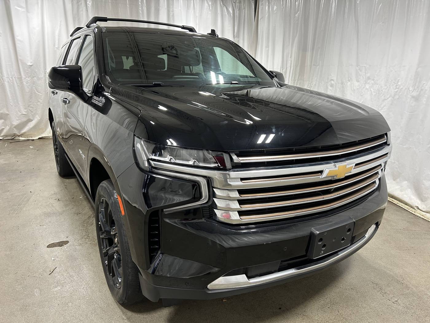 2022 Chevrolet Tahoe High Country — SUV — 30,218 mi — Glenview, IL