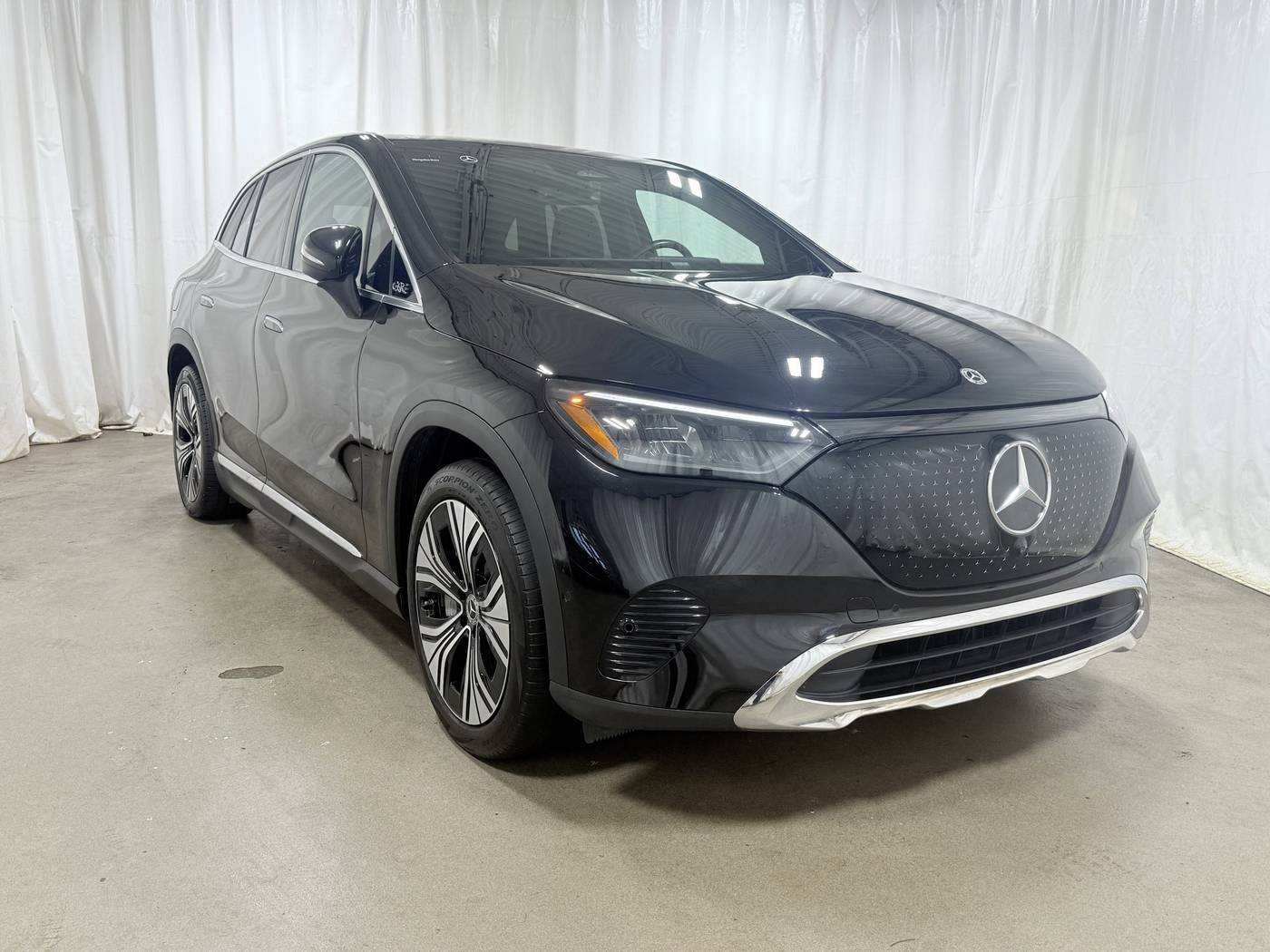 2023 Mercedes-Benz EQE SUV EQE 350 — SUV — 19,304 mi — Glenview, IL