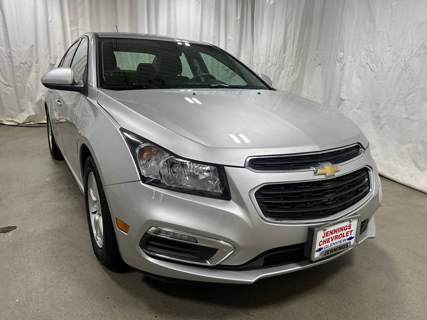 2016 Chevrolet Cruze Limited 1LT — Sedan — 107,639 mi — Glenview, IL