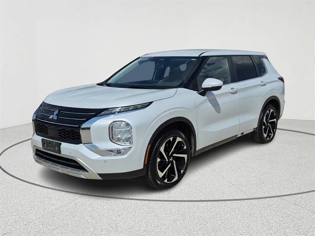 2023 Mitsubishi Outlander SE — SUV — 99,842 mi — Houston, TX