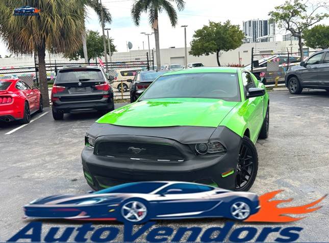 2014 Ford Mustang V6 — Coupe — 40,098 mi — Fort Lauderdale, FL