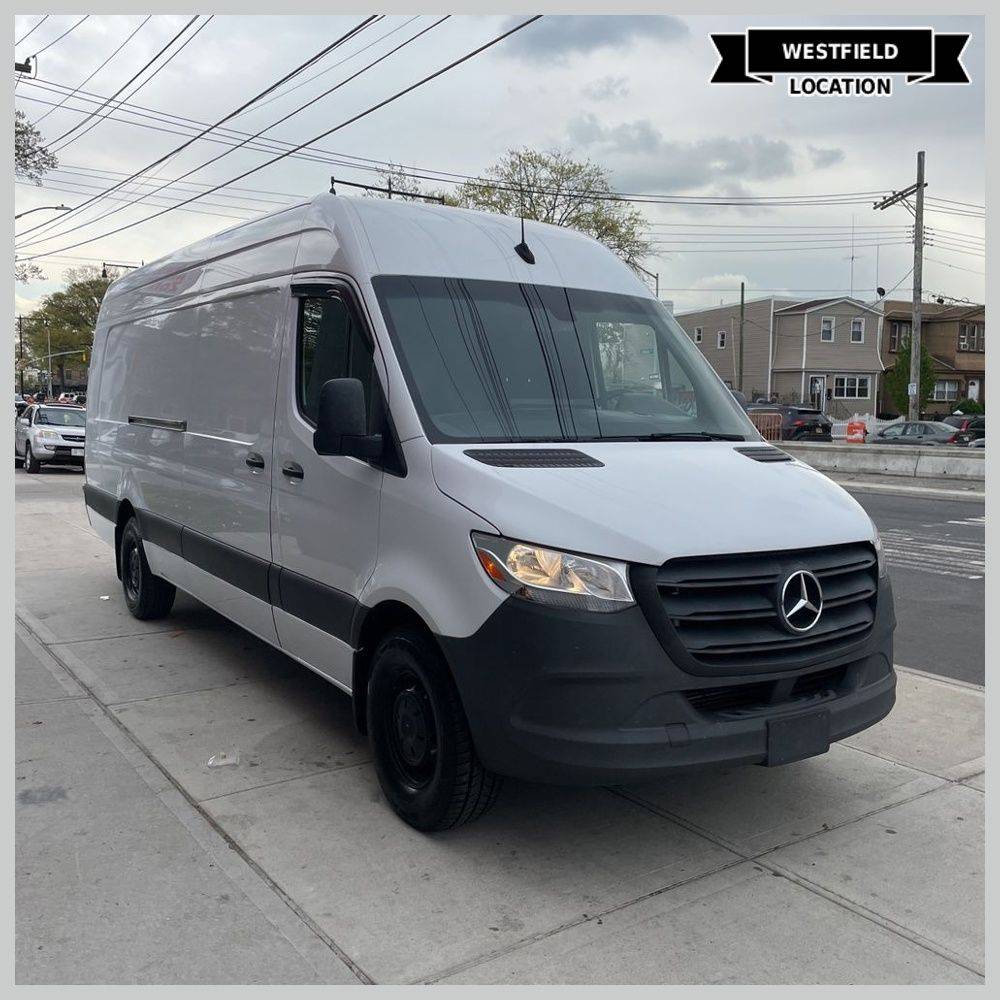2022 Mercedes-Benz Sprinter Cargo Van