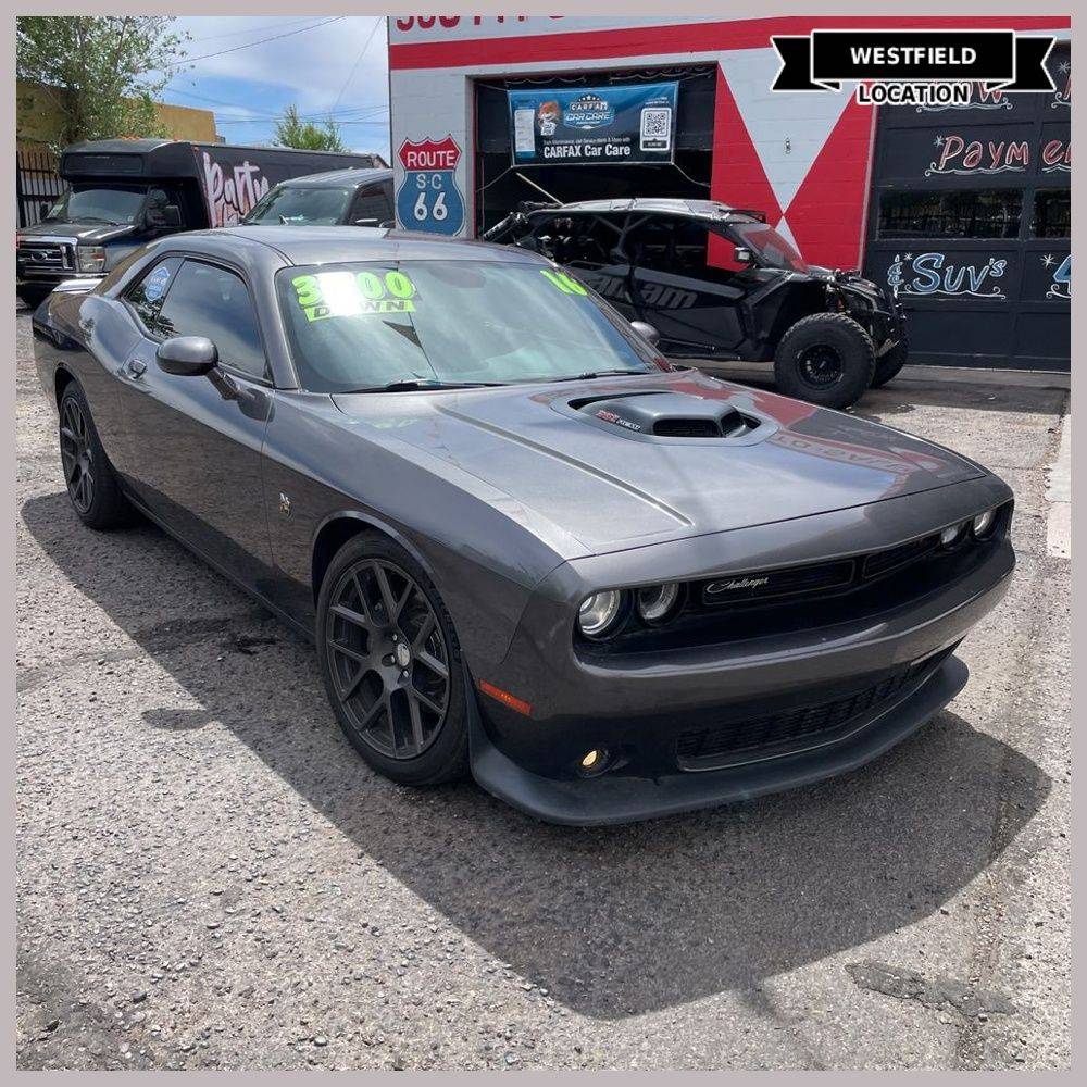 2016 Dodge Challenger 392 Hemi Scat Pack Shaker