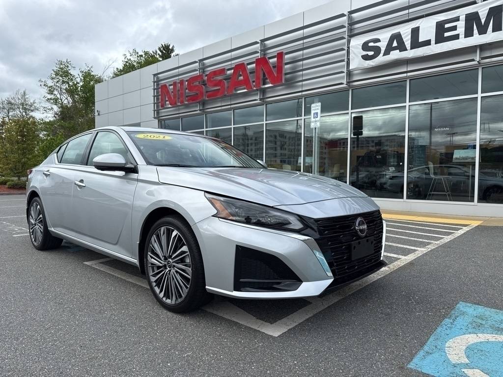 2023 Nissan Altima SL — Sedan — 5,566 mi — Salem, NH