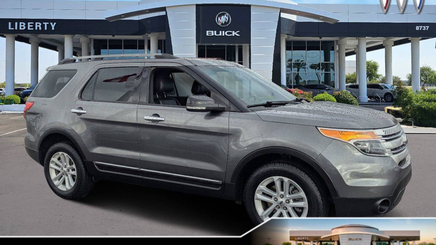 2013 Ford Explorer XLT — SUV — 110,771 mi — Peoria, AZ