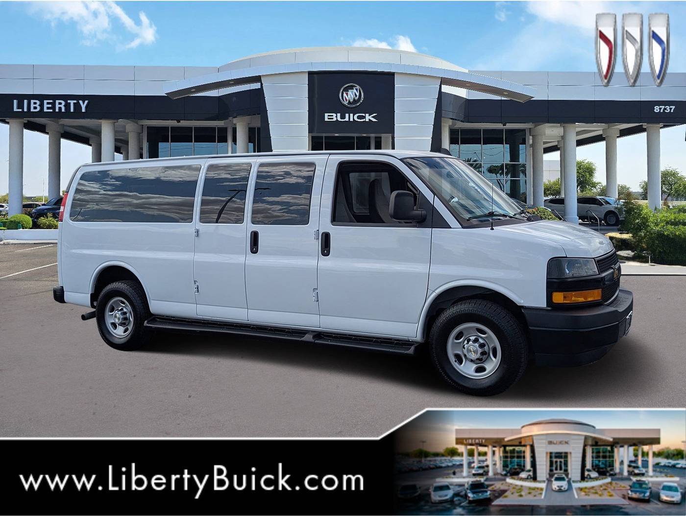 2022 Chevrolet Express Passenger LS — Passenger Van — 42,454 mi — Peoria, AZ