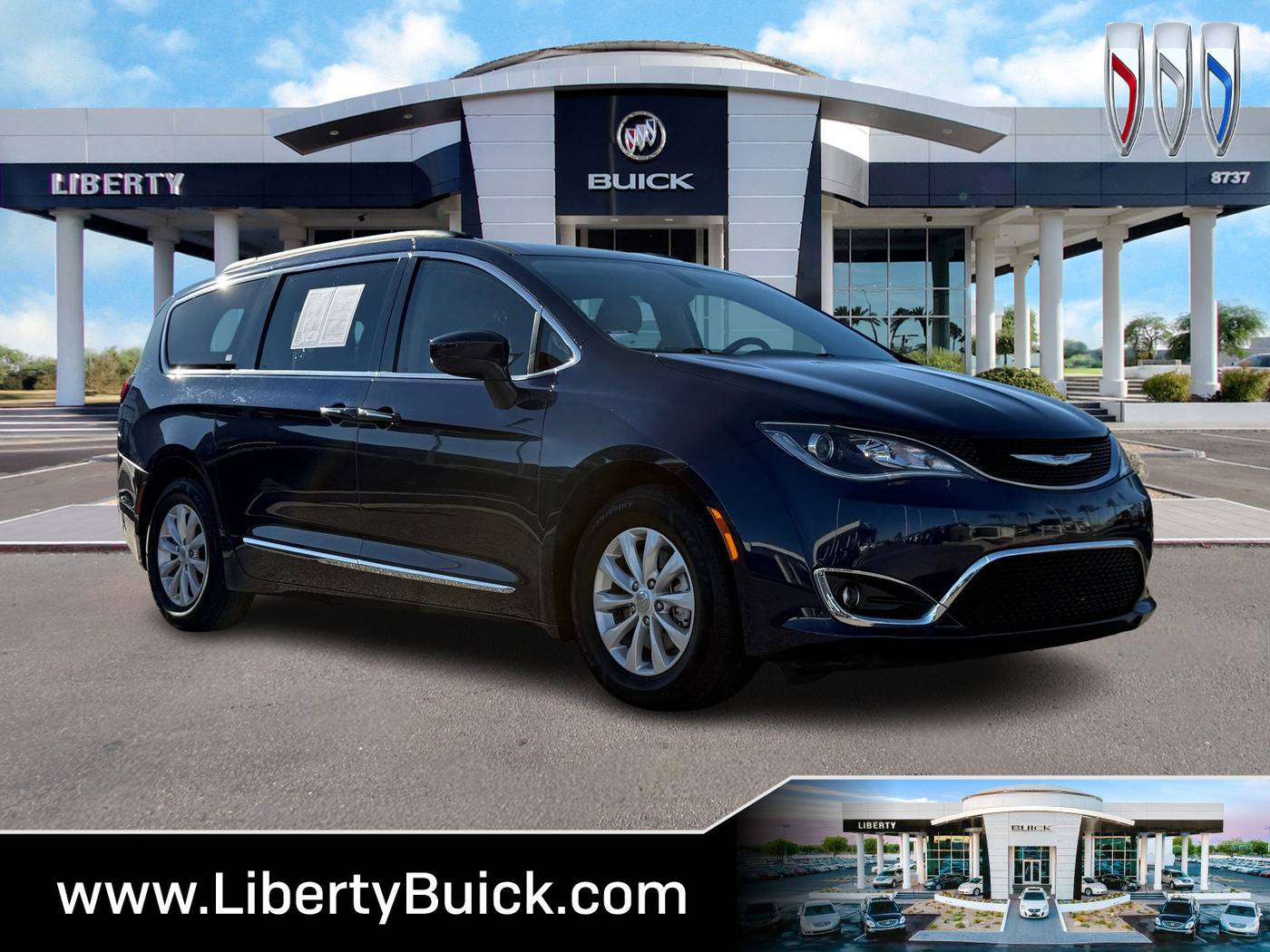 2017 Chrysler Pacifica Touring L — Minivan — 58,987 mi — Peoria, AZ