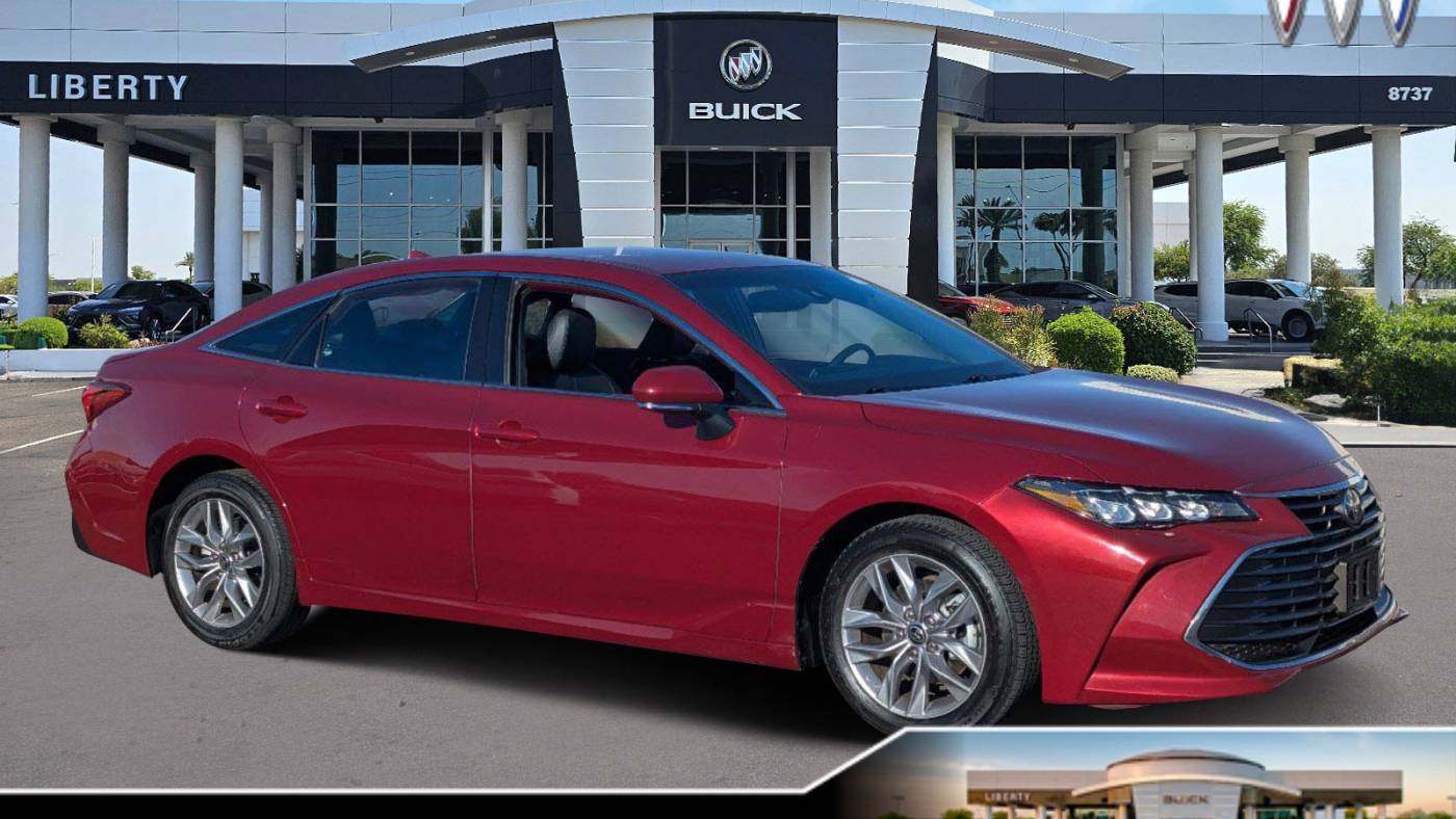 2022 Toyota Avalon XLE — Sedan — 35,350 mi — Peoria, AZ