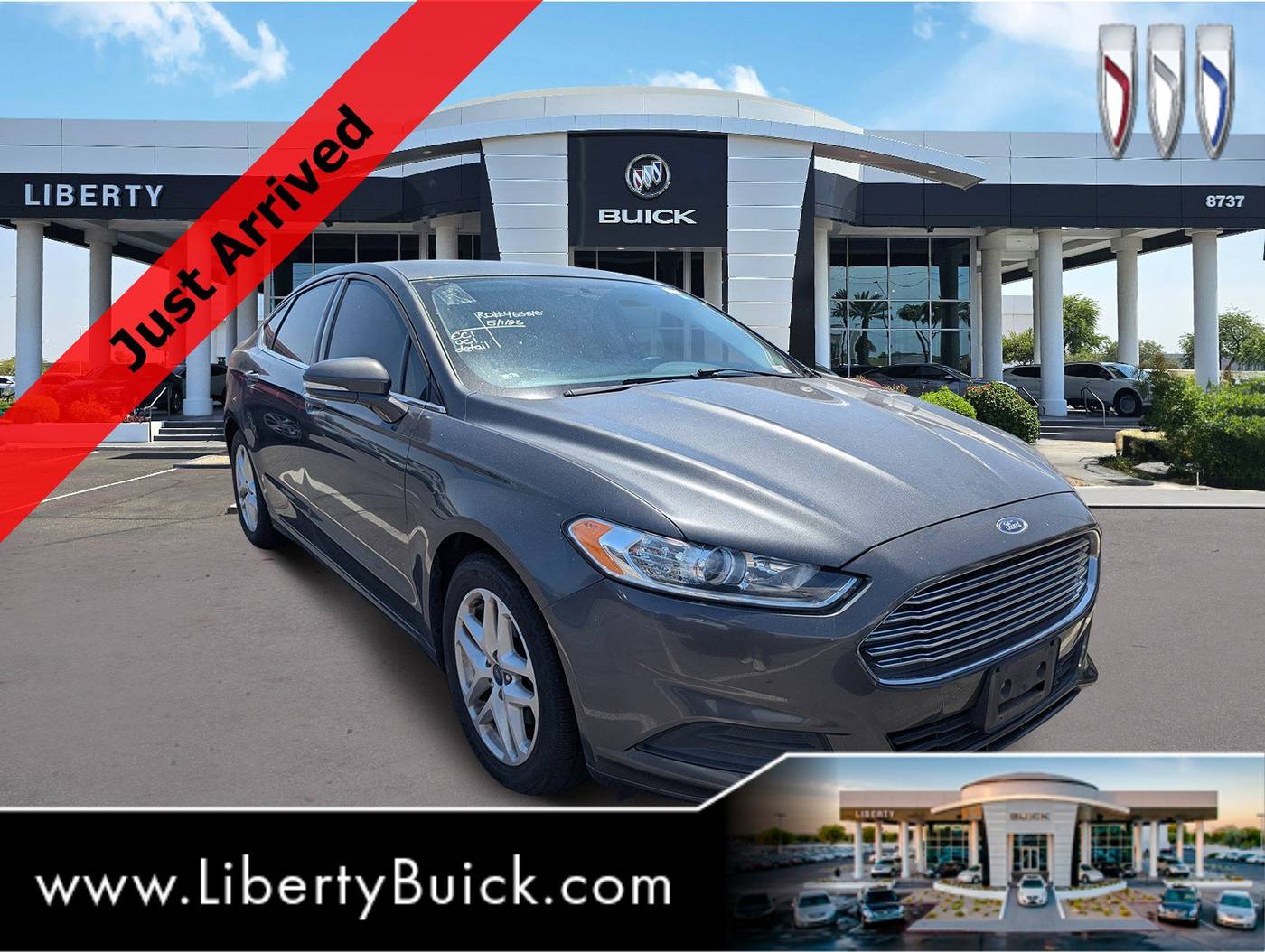 2016 Ford Fusion SE — Sedan — 105,630 mi — Peoria, AZ
