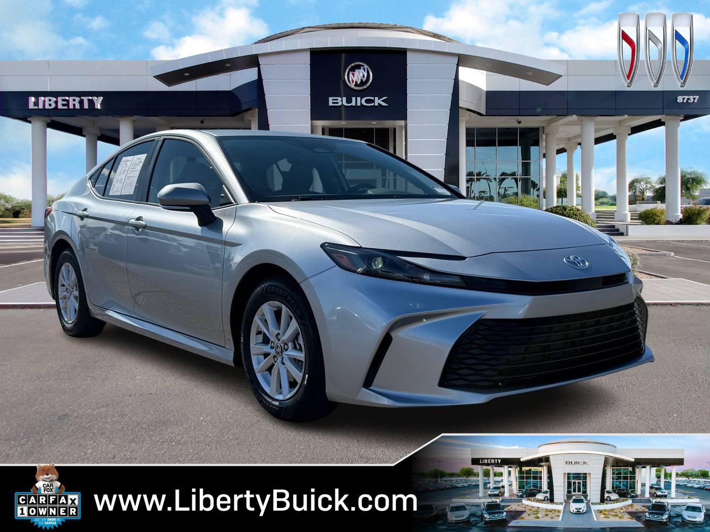 2025 Toyota Camry Hybrid LE — Sedan — 2,452 mi — Peoria, AZ