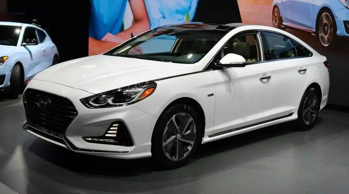 2018 Hyundai Sonata Sport — Sedan — 110,074 mi — Tampa, FL
