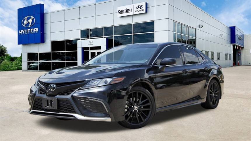 2023 Toyota Camry XSE