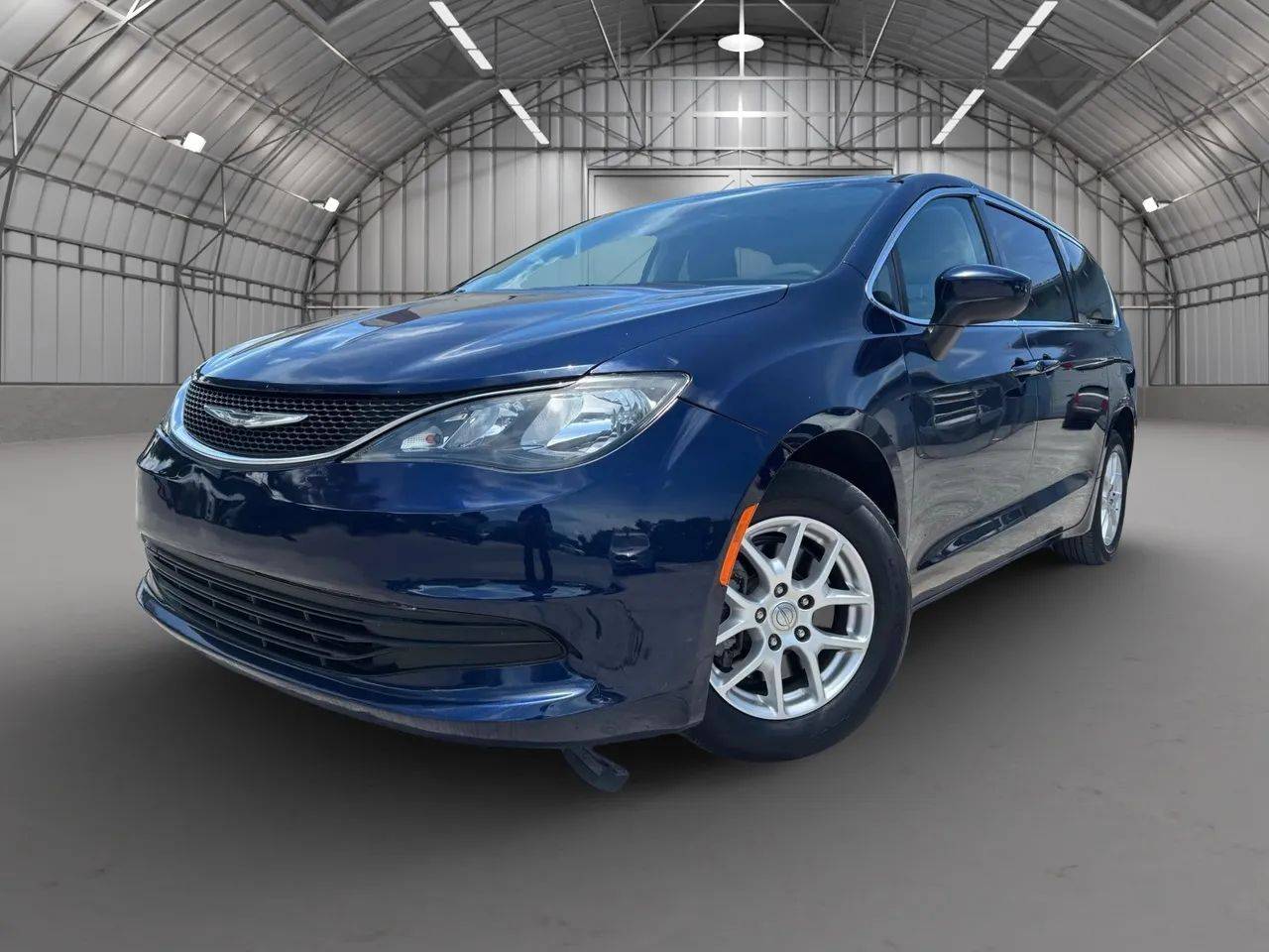 2017 Chrysler Pacifica Touring — Minivan — 78,001 mi — Hollywood, FL