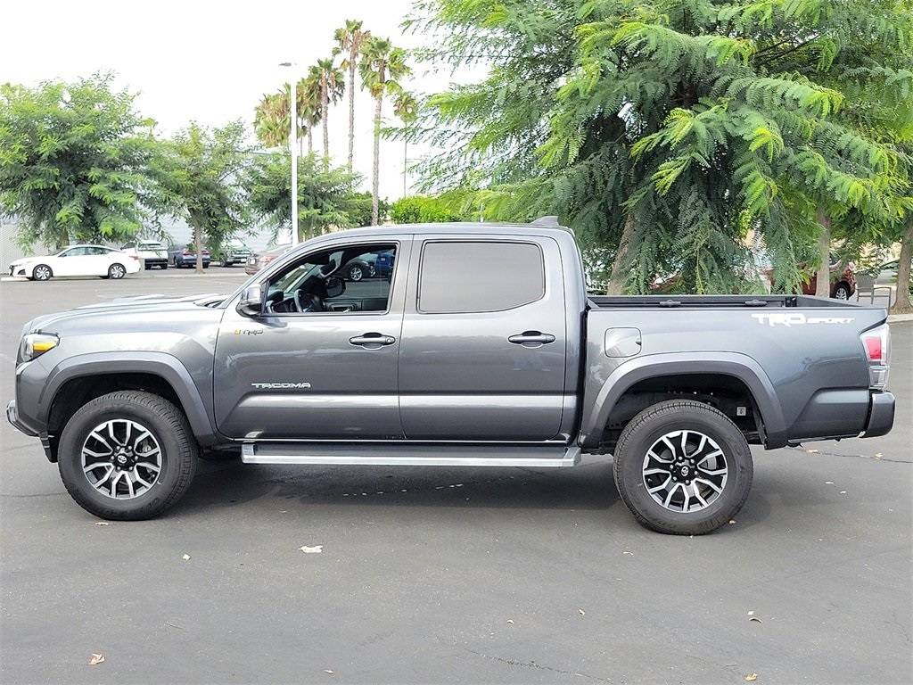 Thumbnail 3