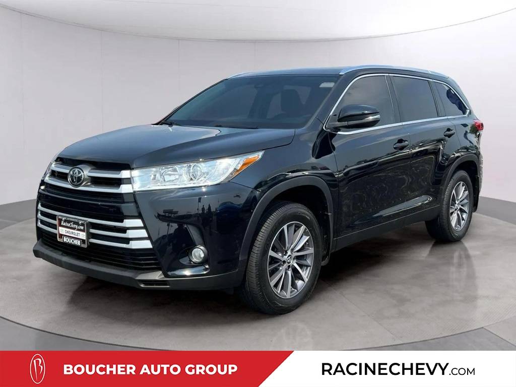 2019 Toyota Highlander XLE — SUV — 46,240 mi — Racine, WI