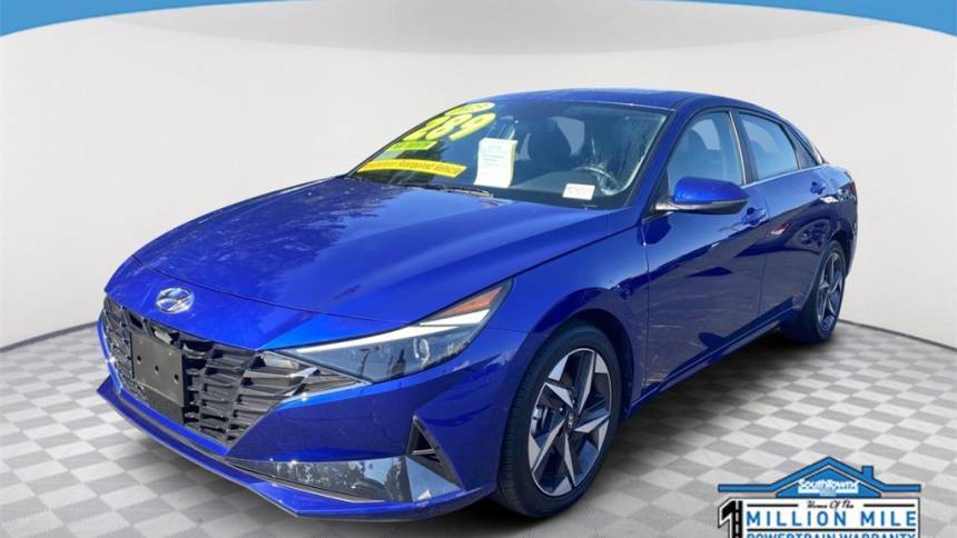 2023 Hyundai Elantra Limited — Sedan — 10,671 mi — Riverdale, GA