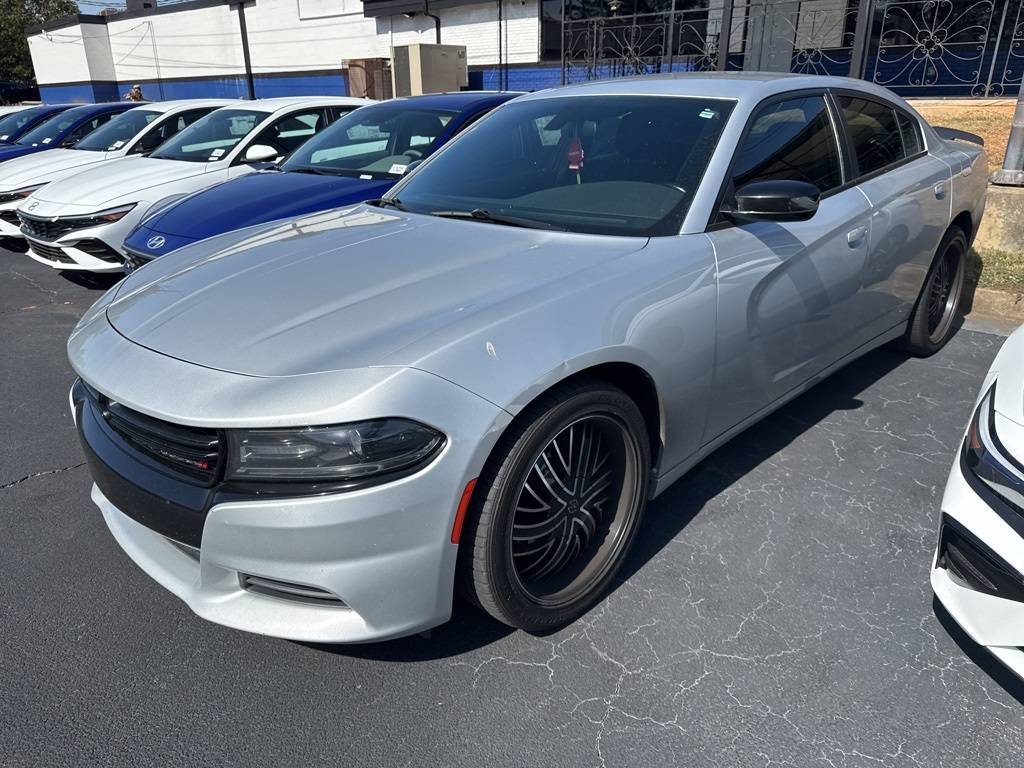 2020 Dodge Charger SXT — Sedan — 107,387 mi — Riverdale, GA